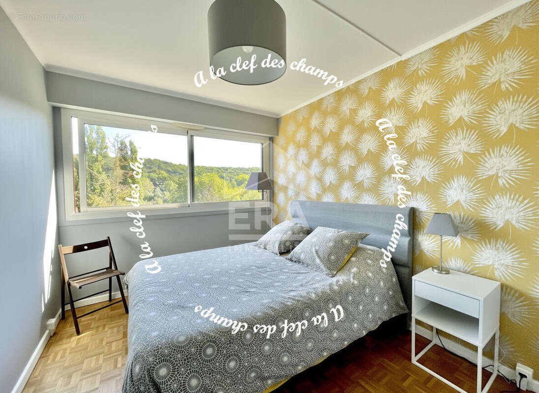 Appartement à GIF-SUR-YVETTE