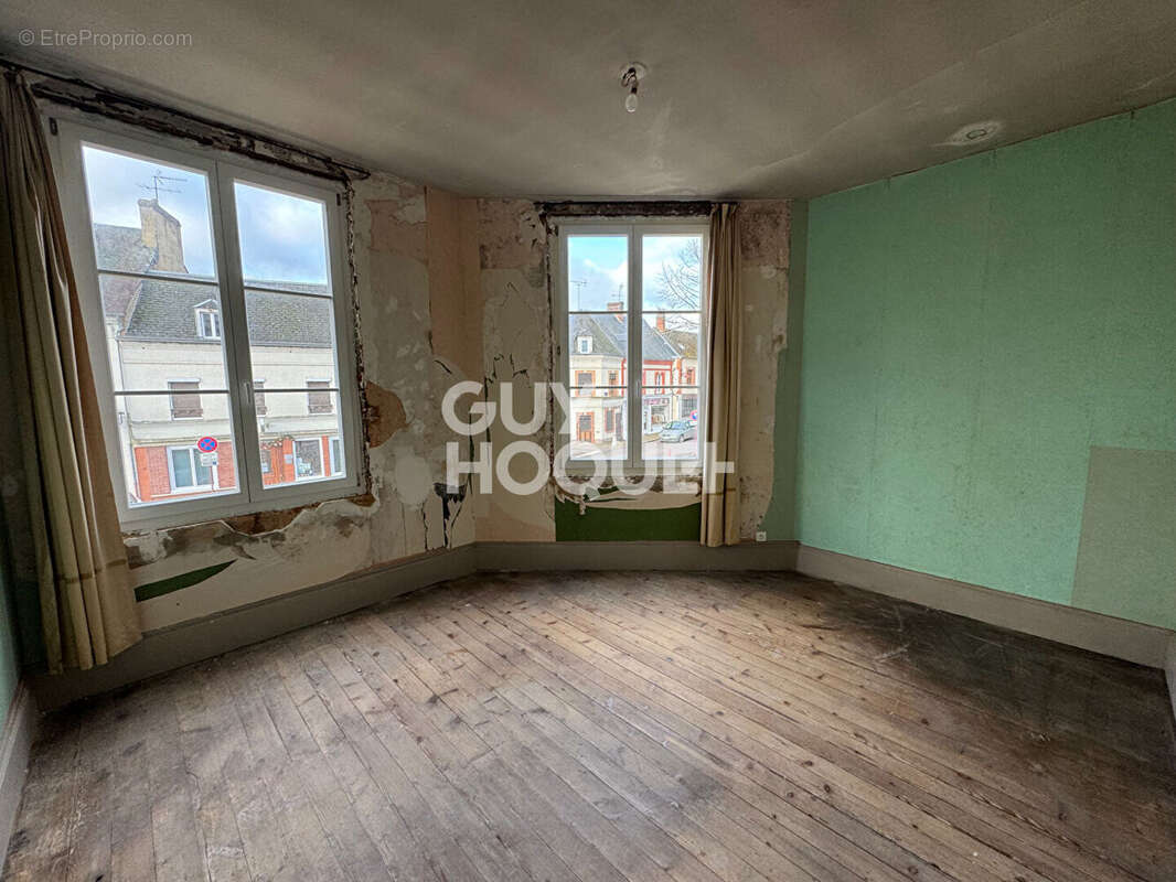 Appartement à BRETEUIL