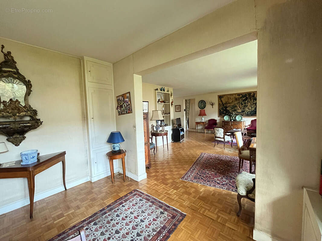 Appartement à SAINT-CLOUD