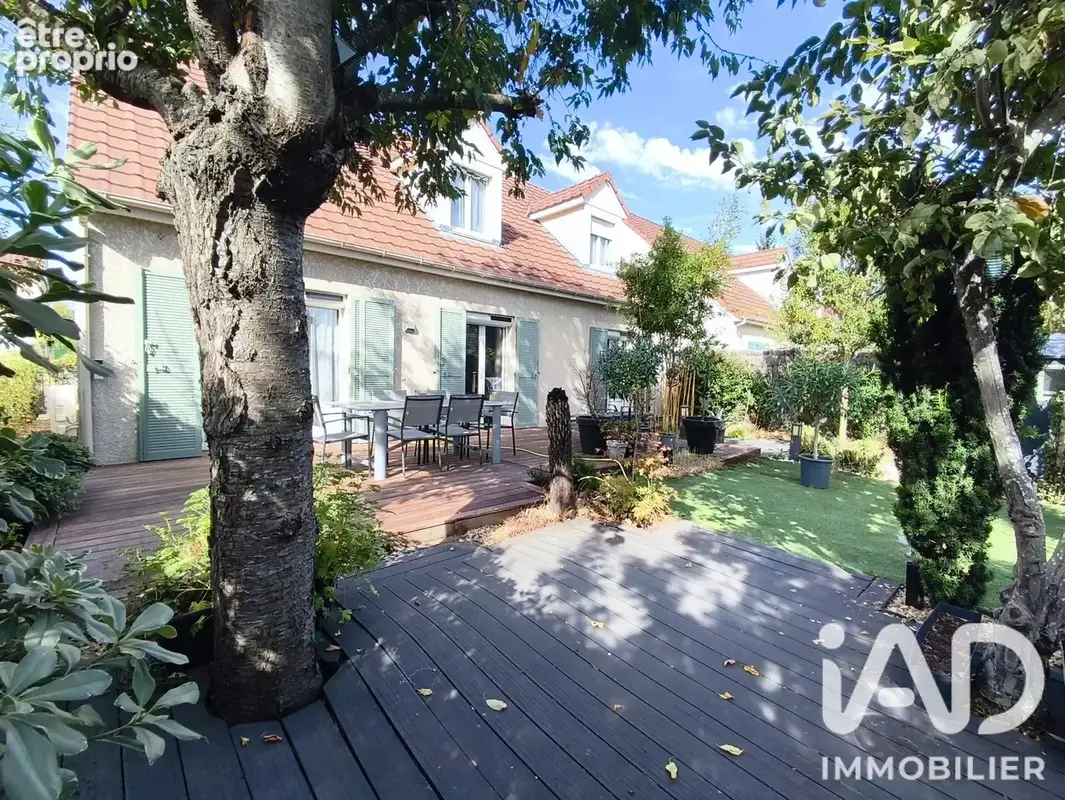 Photo 1 - Maison à THIAIS