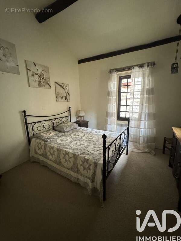 Maison 160 m² à Saint-Antonin-Noble-Val  - photo 9