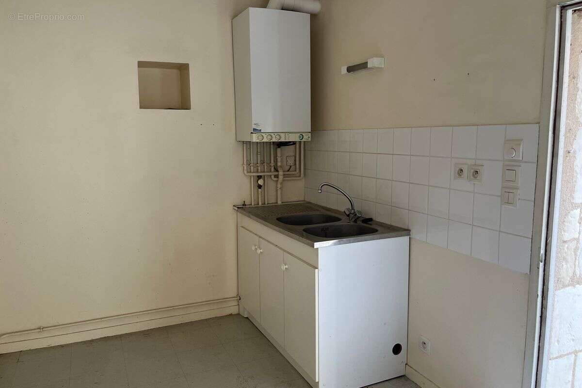 Maison à FERRIERE-LARCON