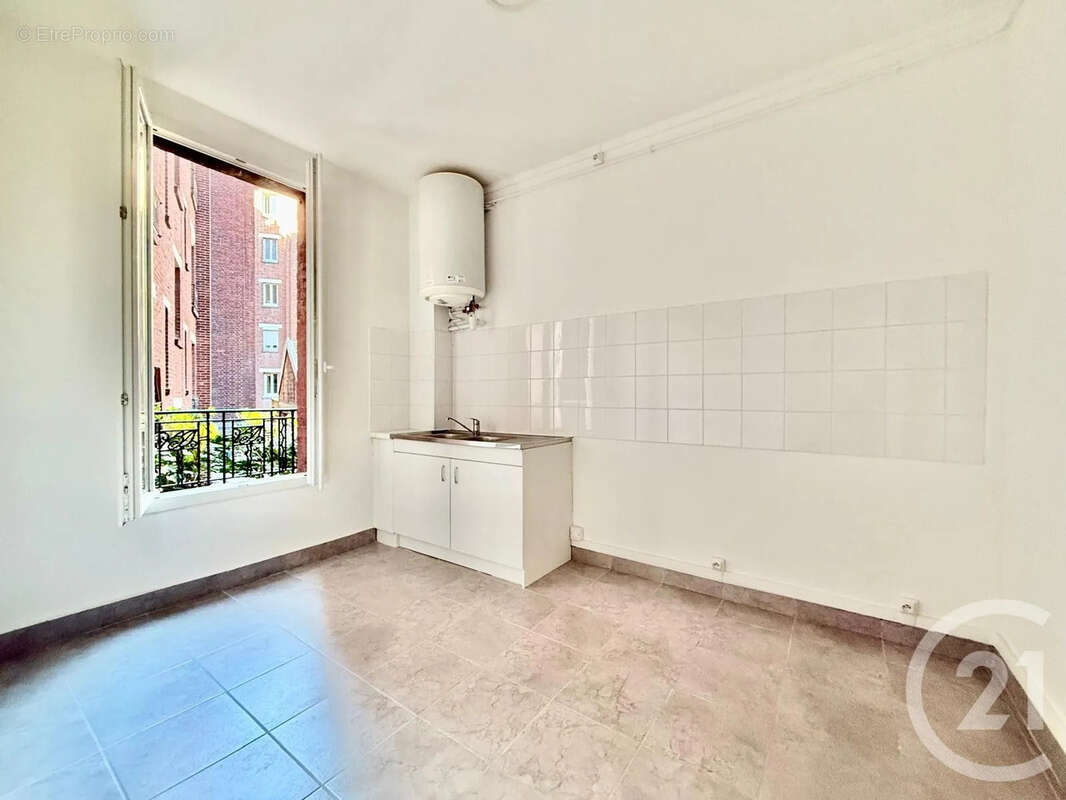 Appartement à CLICHY