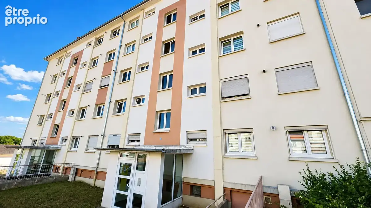 CREUTZWALD ? Appartement F2 rénové, dernier étage avec balcon et cave - photo 15