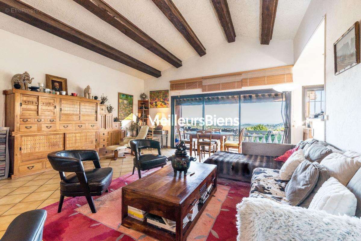 Maison à LES ADRETS-DE-L'ESTEREL