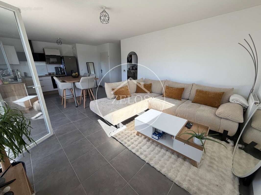 Appartement à ARTIGUES-PRES-BORDEAUX