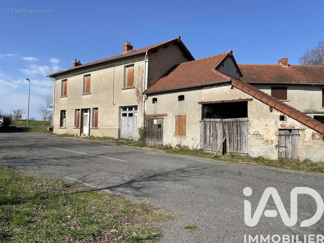 Photo 2 - Maison à LAPEYROUSE