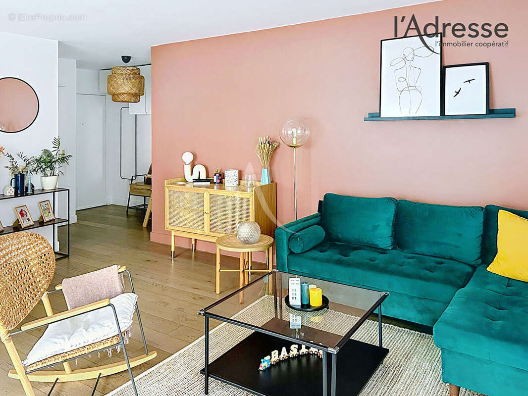 Appartement à SURESNES