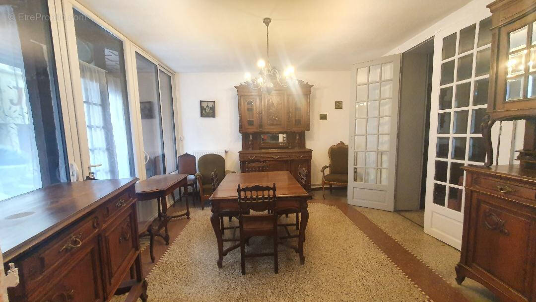 Maison à FRESNES-SUR-ESCAUT