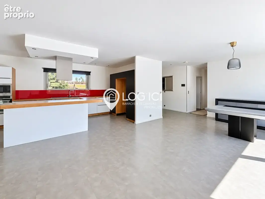 Maison contemporaine   4 chambres + studio indépendant   Piscine   Sous-sol total - photo 3