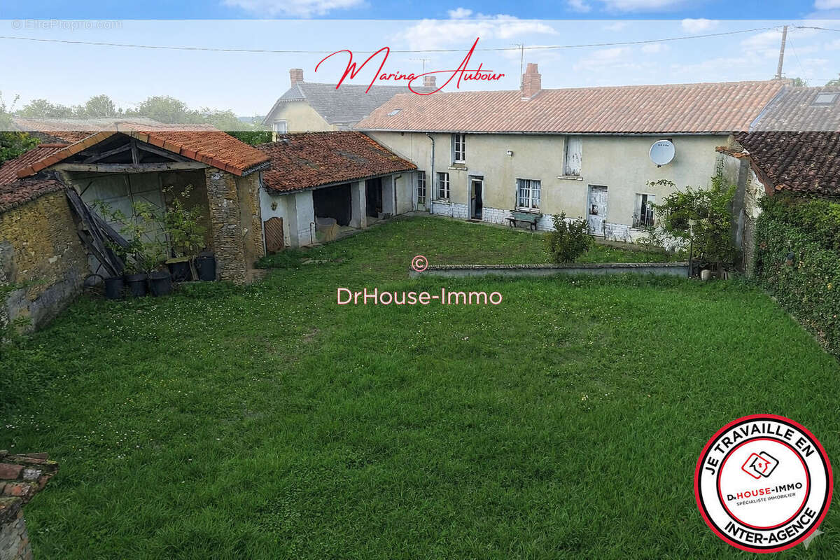 Maison à VERRUE