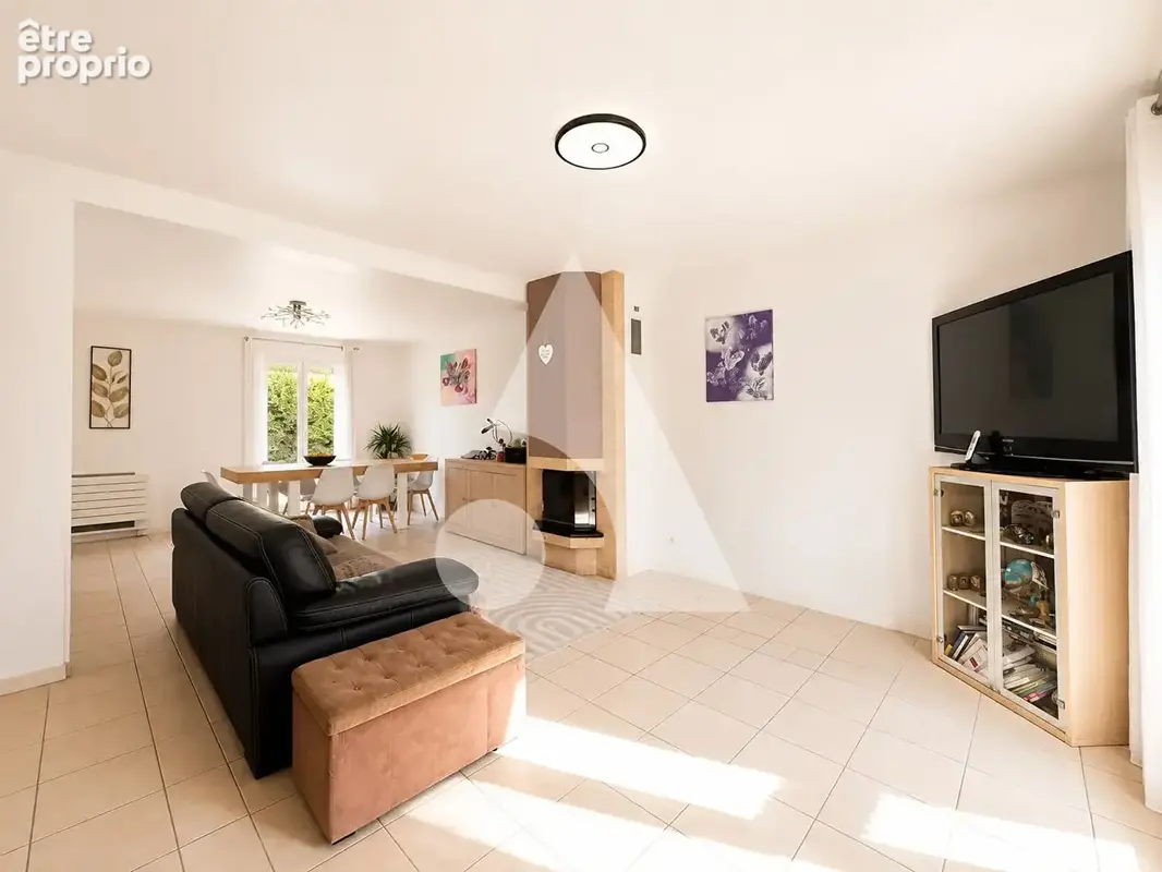 Maison 6 pièces  3 chambres 1 suite, DPE B  Pompe à chaleur air/air  Climatisation - photo 4