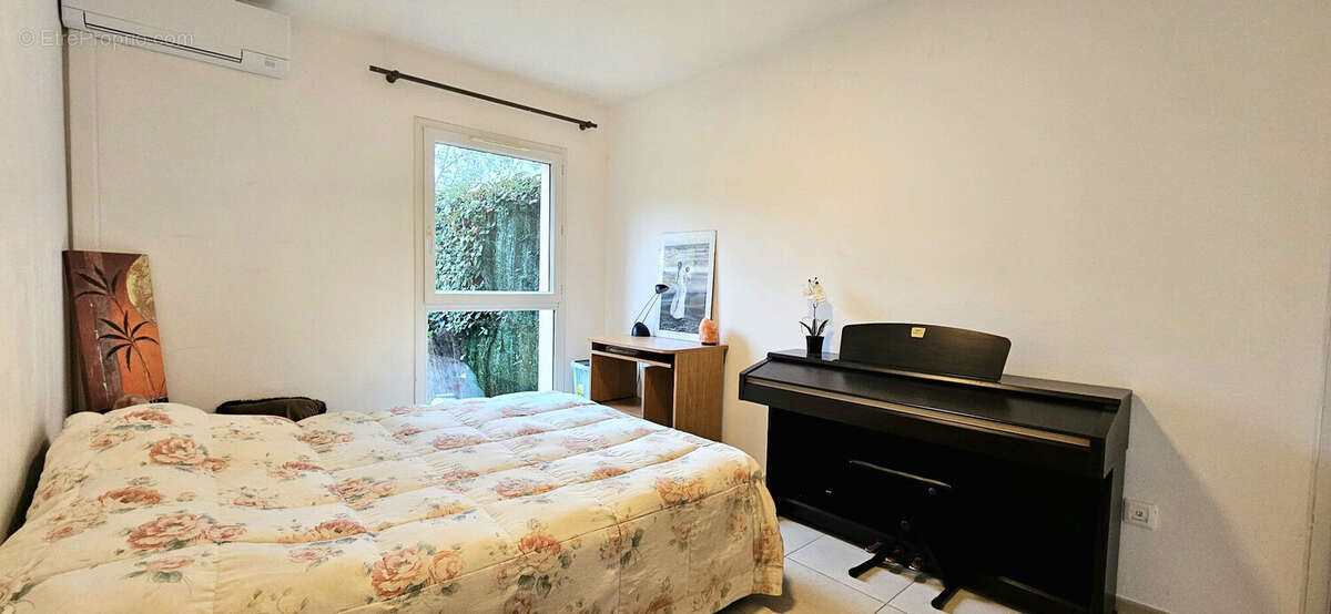 Appartement à LE LUC