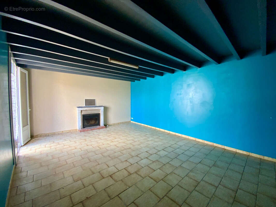 Appartement à SAINT-GENIS-DE-SAINTONGE