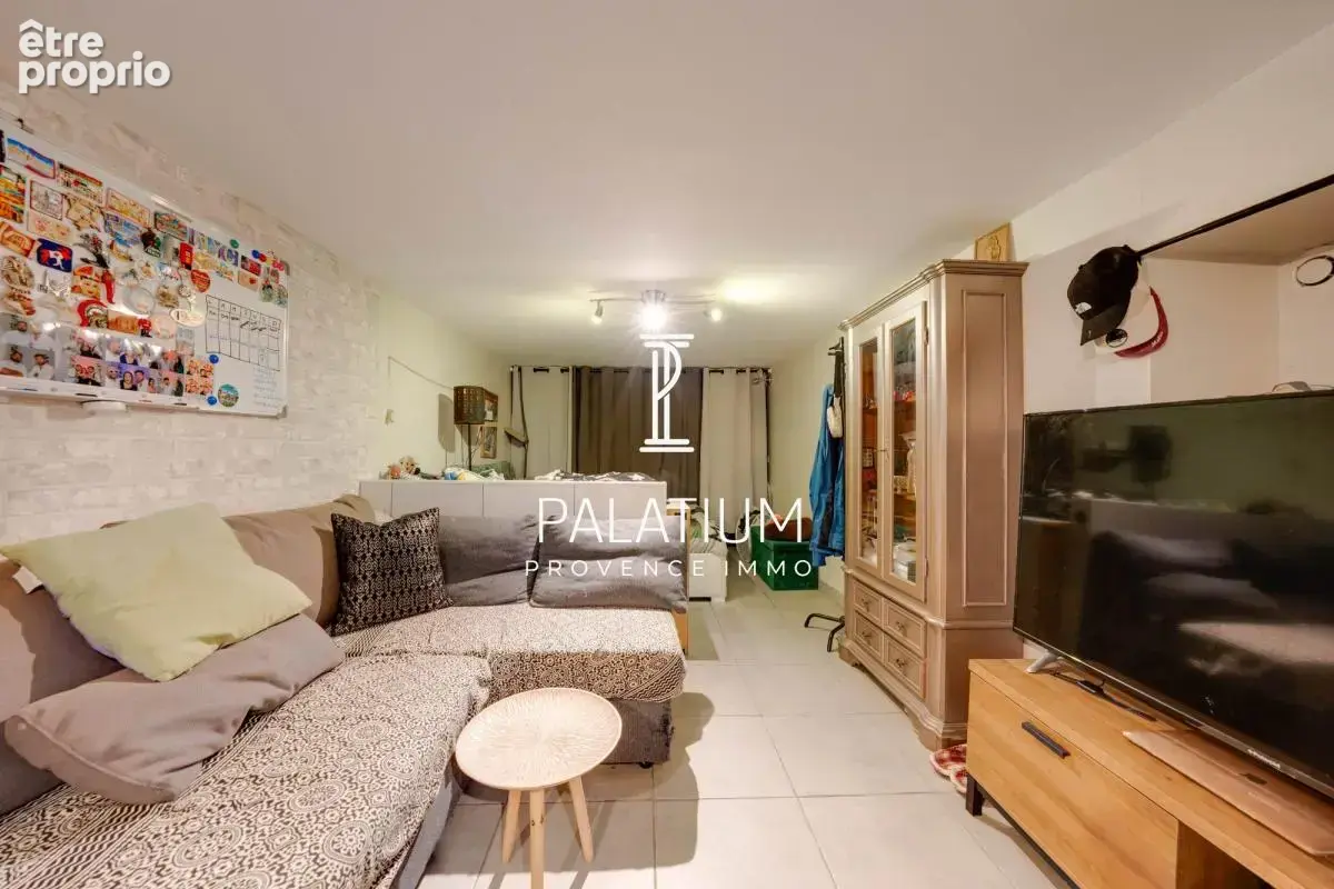 Maison rénovée avec 2 appartements – Vue panoramique sur la Sainte-Baume, Aubagne - photo 20