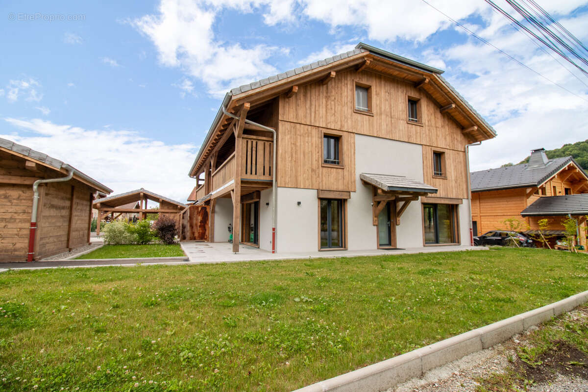 Appartement à BERNEX