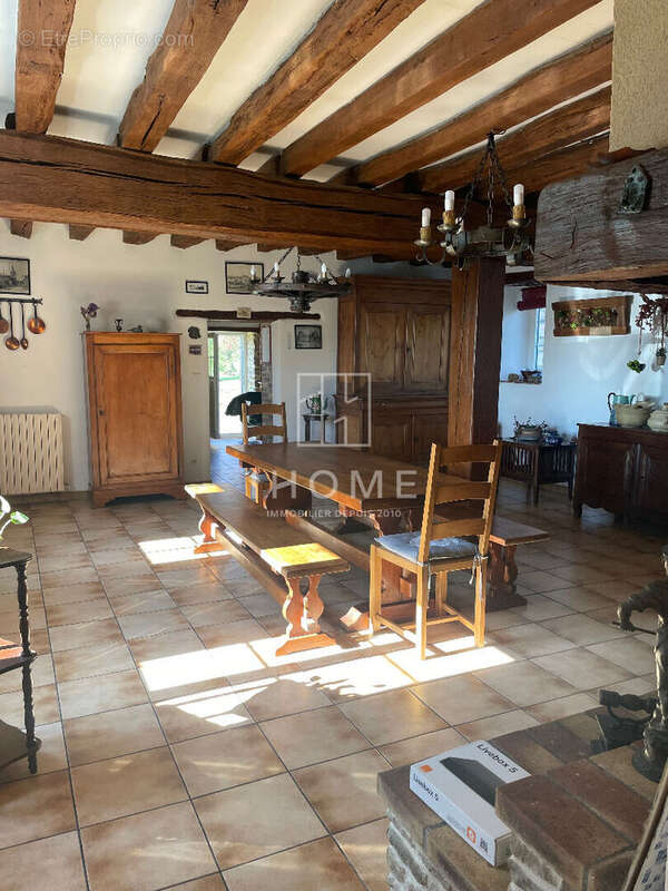 Maison à PRECIGNE