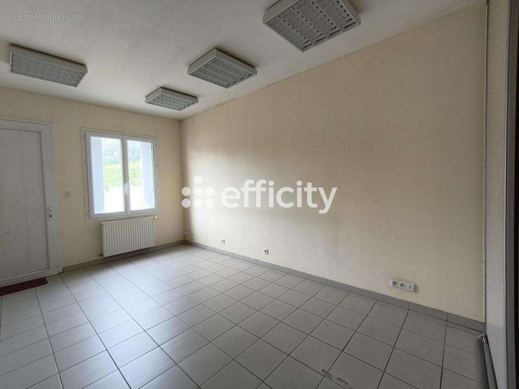 Maison à FONTENAY-LE-COMTE