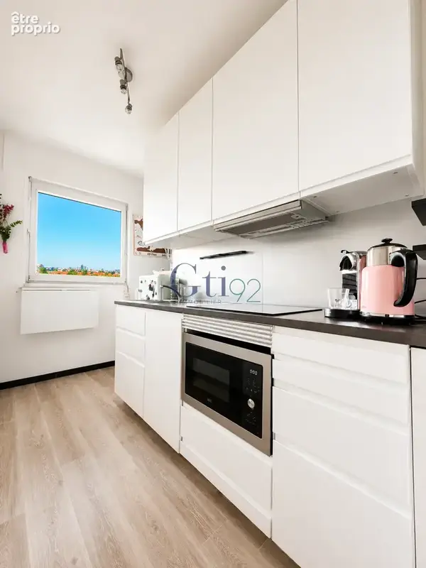Vue degagee plein est - nombreux rangements - photo 6