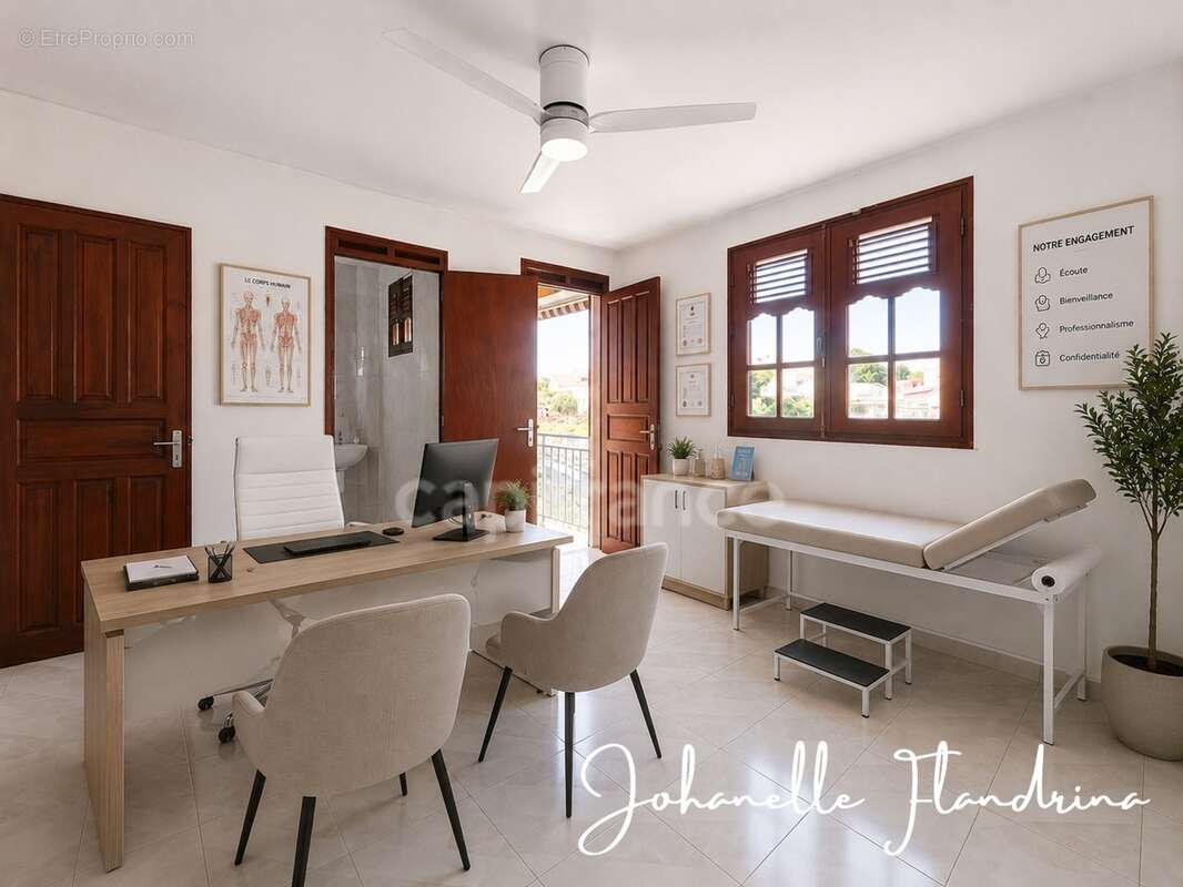 Les Abymes - Immeuble à fort potentiel, 230 m² - projet professionnel, bureaux ou activité libérale - photo 4