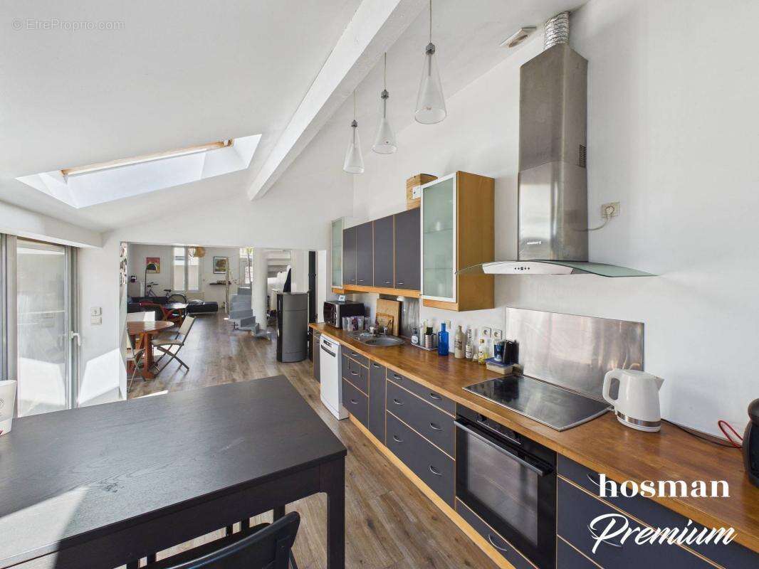 Maison familiale lumineuse 145 m² avec terrasse 36 m² et patio – Sans vis-à-vis – Bordeaux Bastide - photo 9