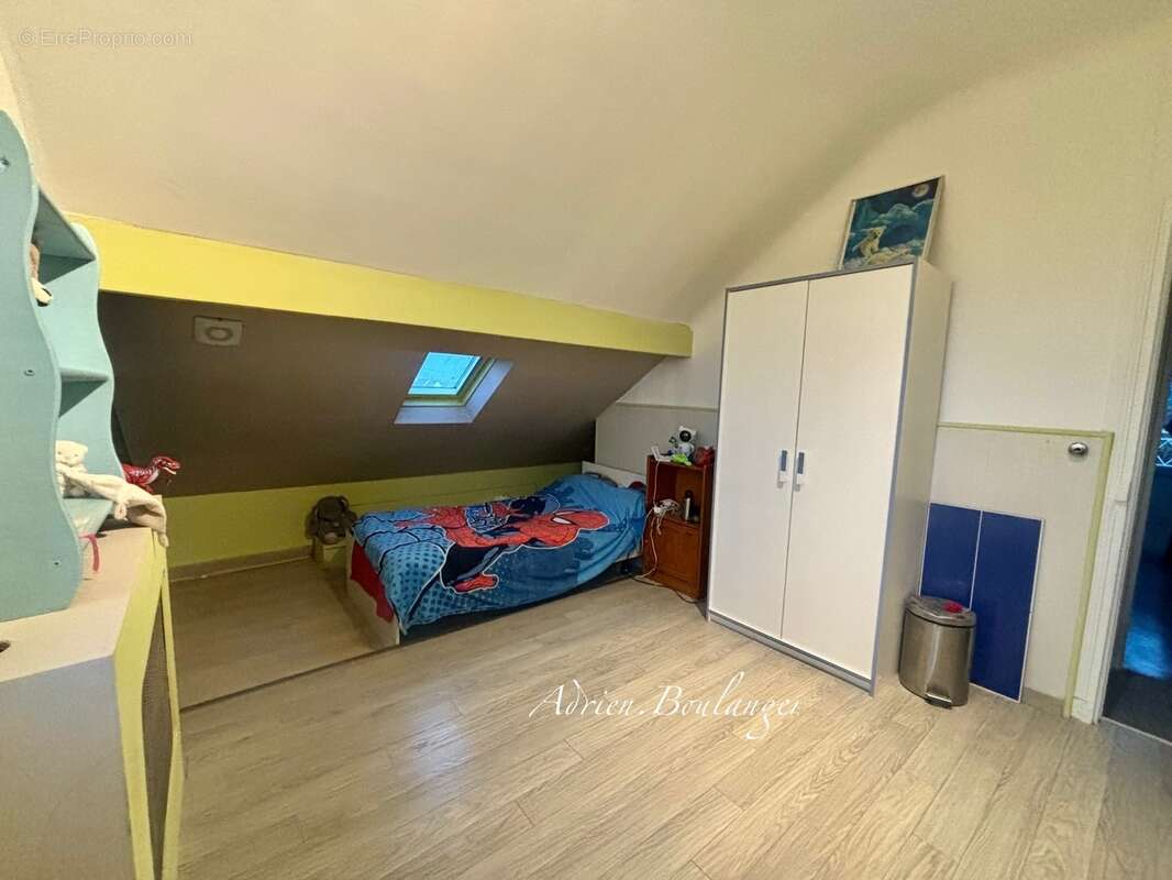 Maison à vendre 5 pièces COMBS LA VILLE (77) - photo 11