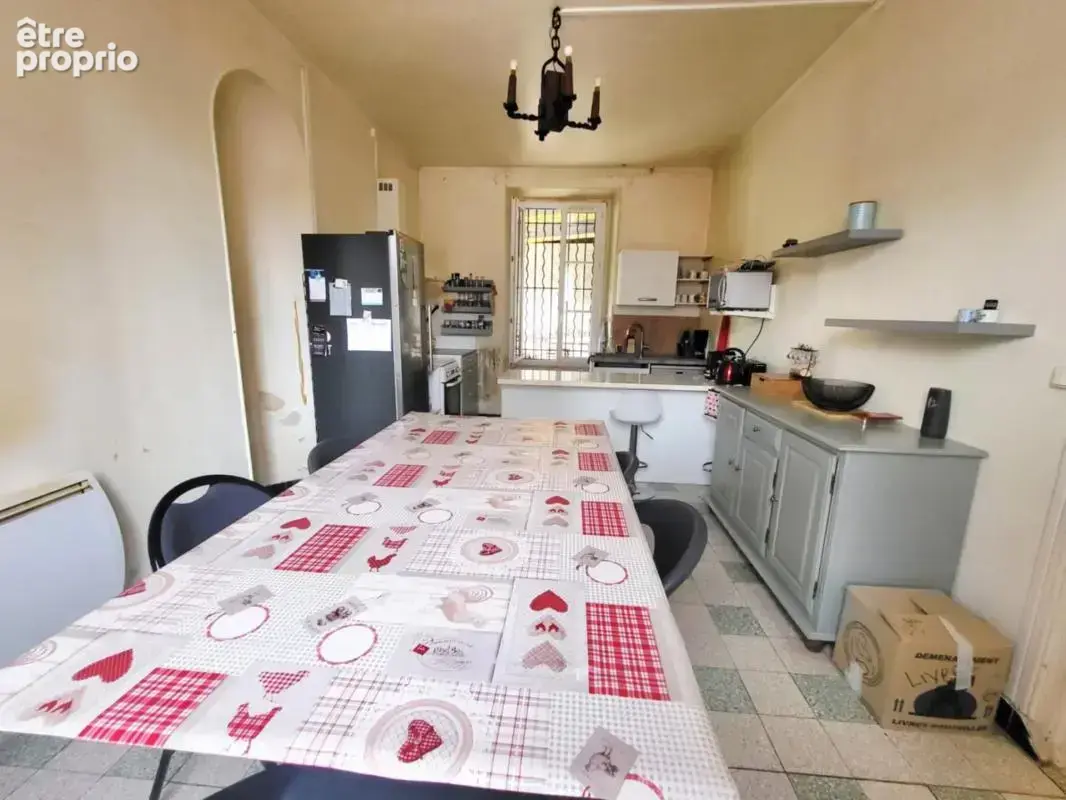 Grande maison familiale à rénover avec dependance - photo 6