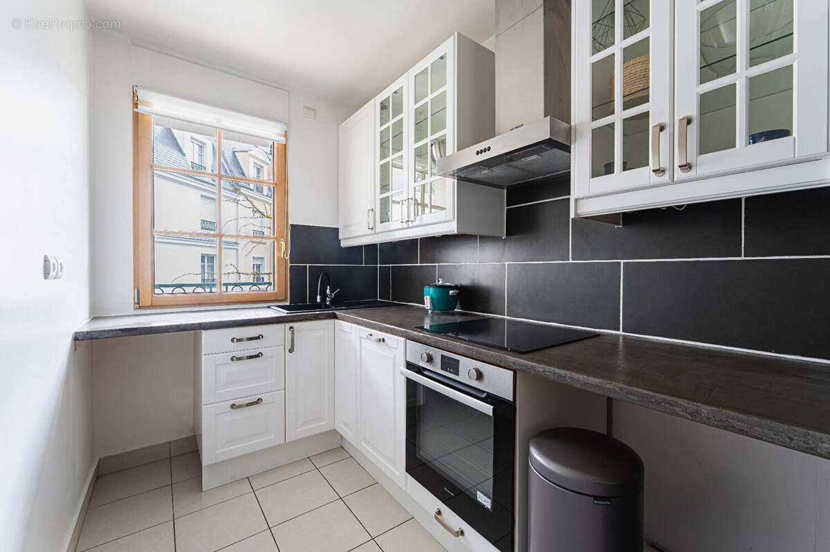 Appartement à LE PLESSIS-ROBINSON