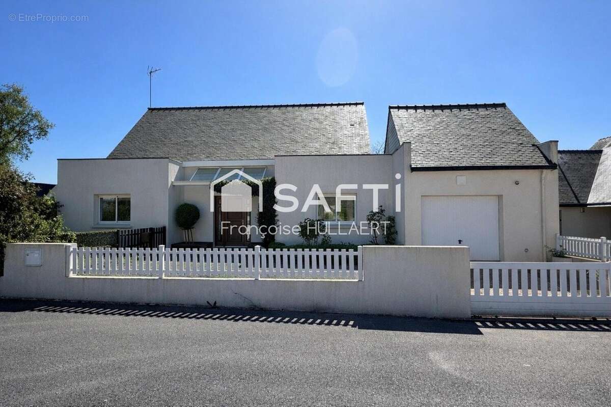 Photo 3 - Maison à SAINT-AVE