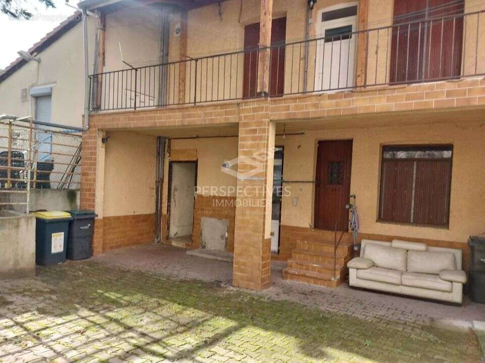 Appartement à SAINT-ETIENNE