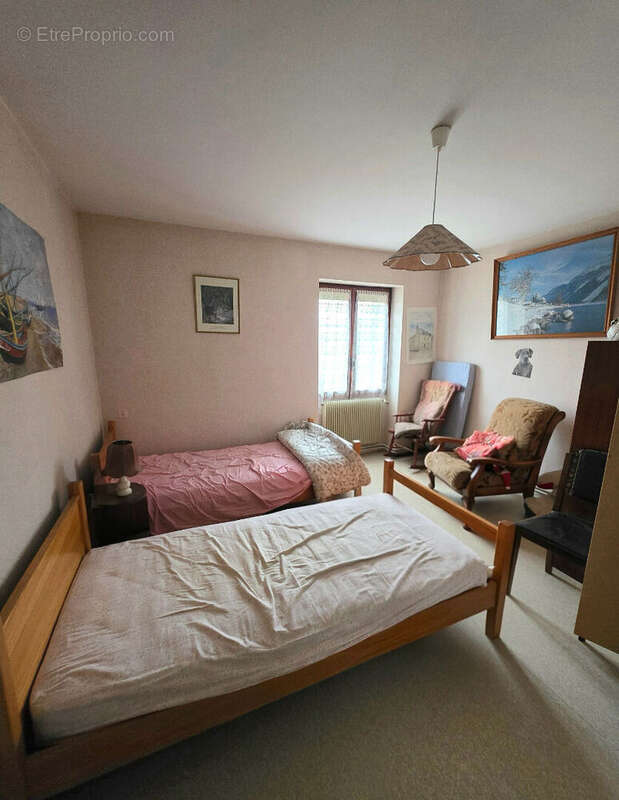 Maison à FRONTONAS