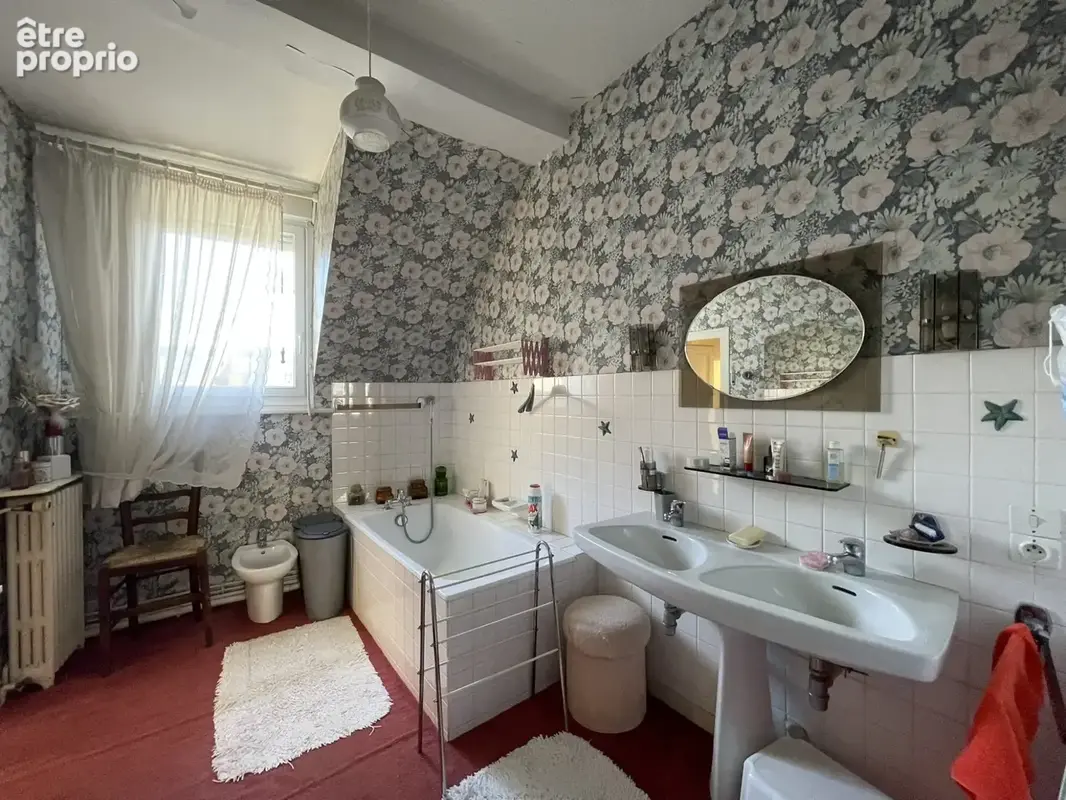 Maison 6 pièces 135 m² à vendre à Mayenne (53100) - photo 8