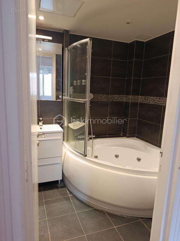 F3  avec balcon plein sud TRAVERSANT VUE dégagée! - photo 25