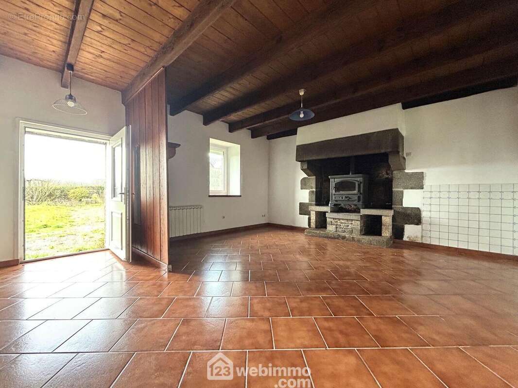 Maison 108 m² à Plouzelambre  - photo 5