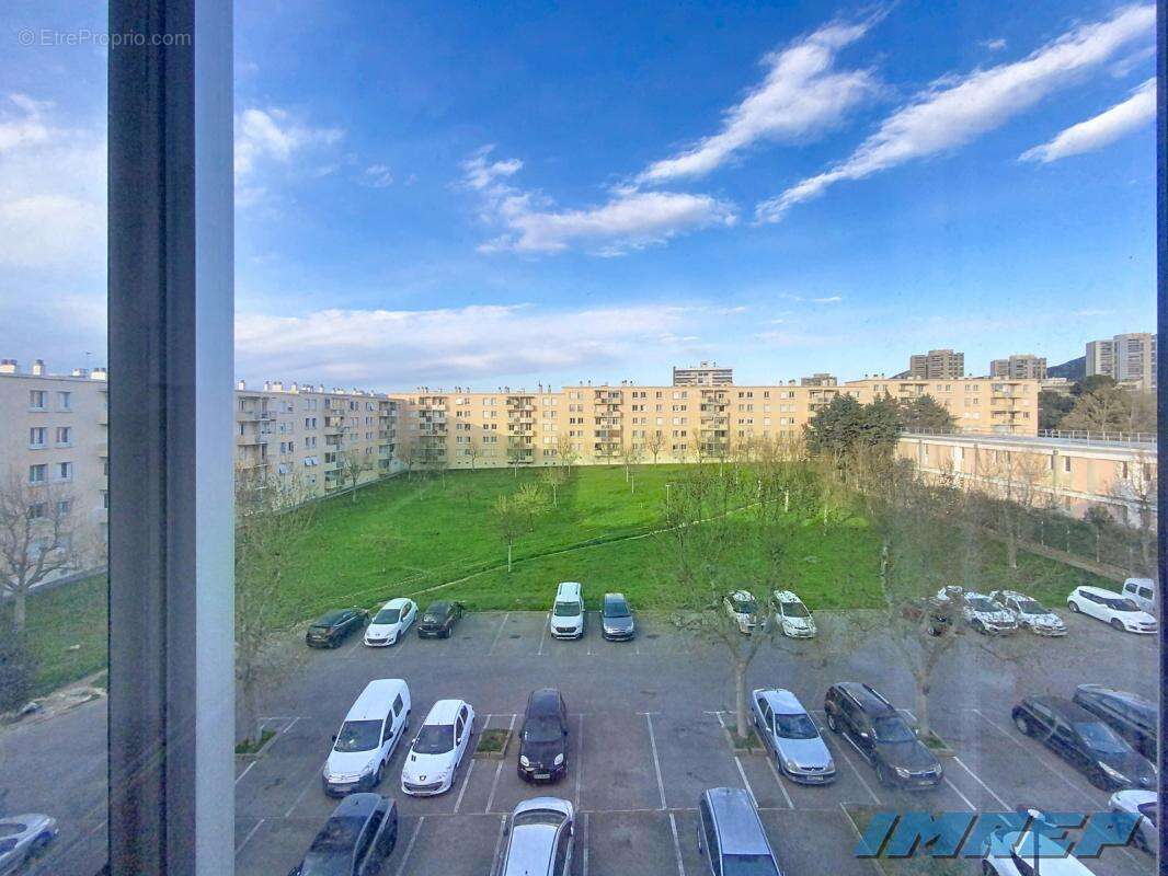 Appartement à MARSEILLE-10E