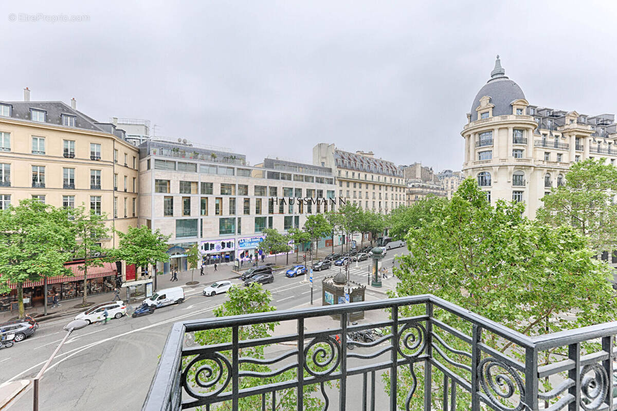 Appartement à PARIS-9E