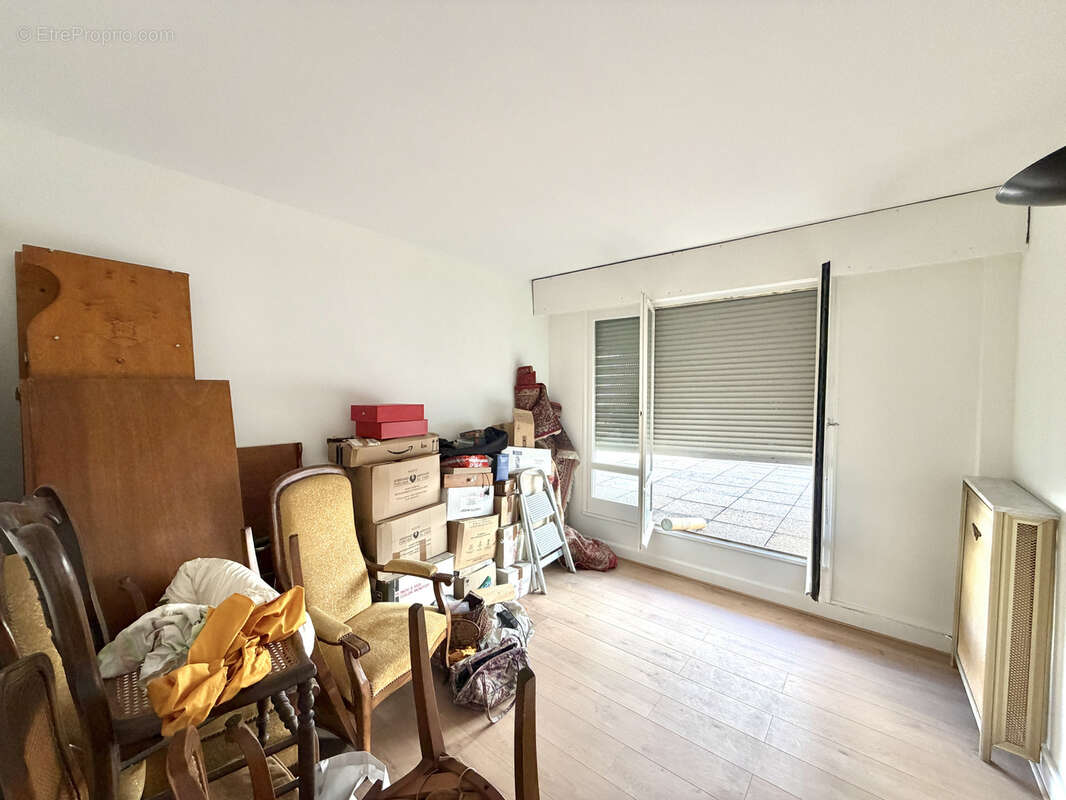 Appartement à PARIS-20E