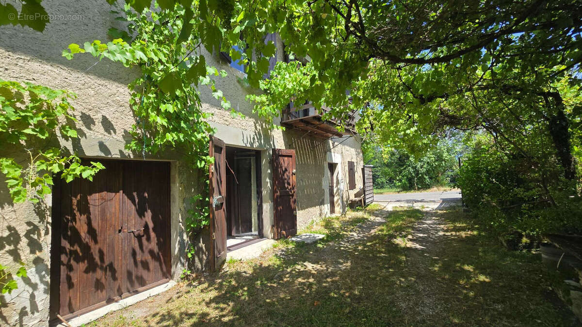 Maison Le Bourget Du Lac 7 pièces 165 m2 - photo 4