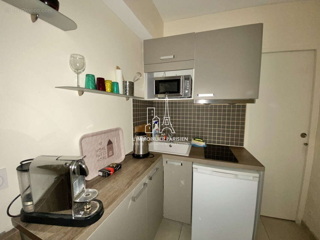 Appartement à PARIS-18E