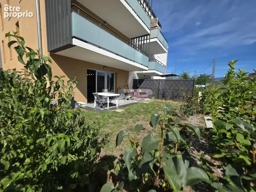 Coup de coeur assuré ! t3 rez de jardin + garage + parking + cave - photo 8