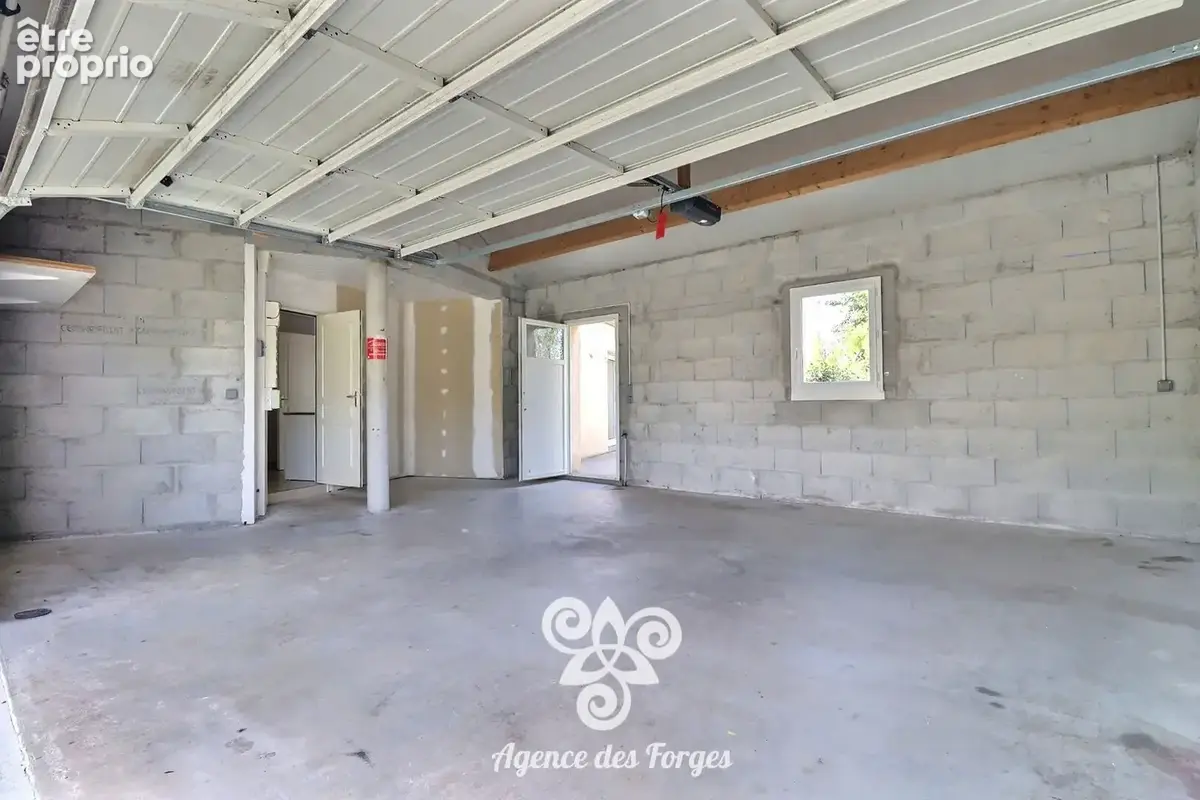 Maison - 3 chambres - 107m² - Beaurepaire - photo 15