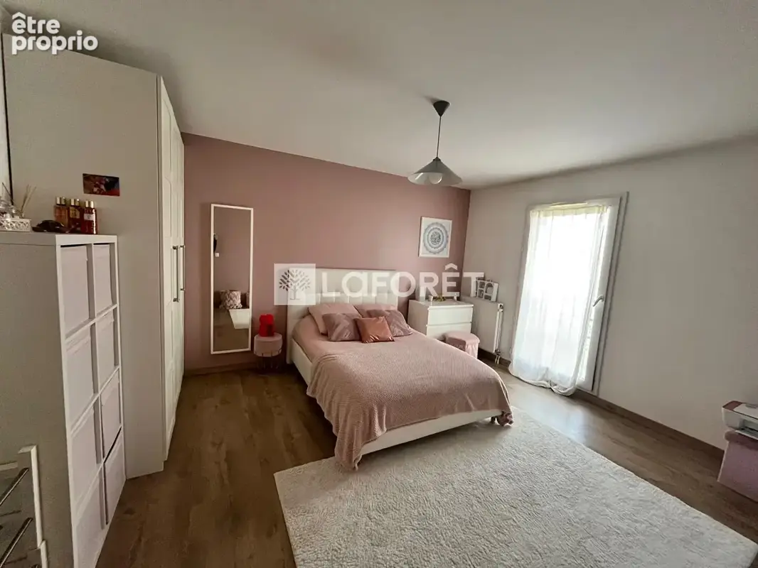 Maison Neuilly Plaisance 6 pièce(s) 130m2 - photo 10