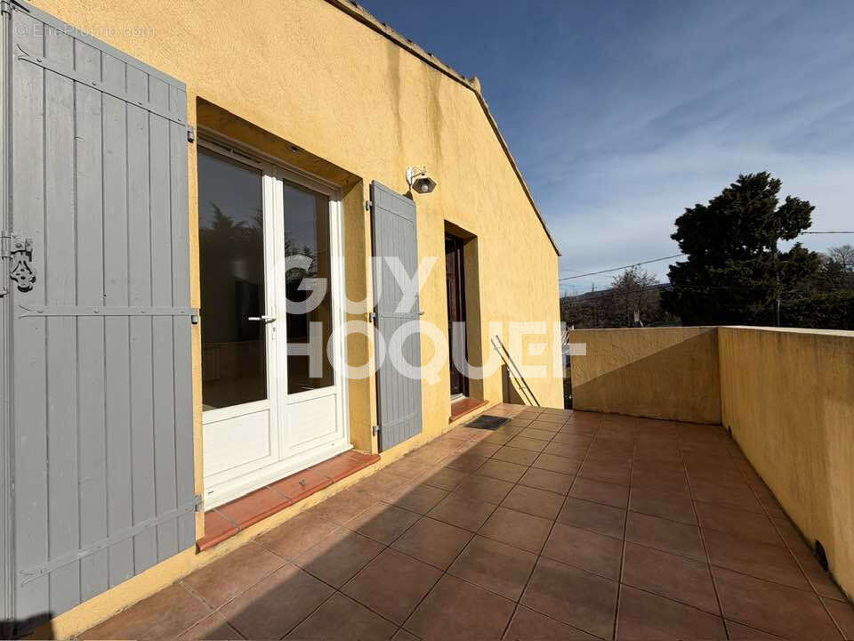 Appartement à L'ISLE-SUR-LA-SORGUE