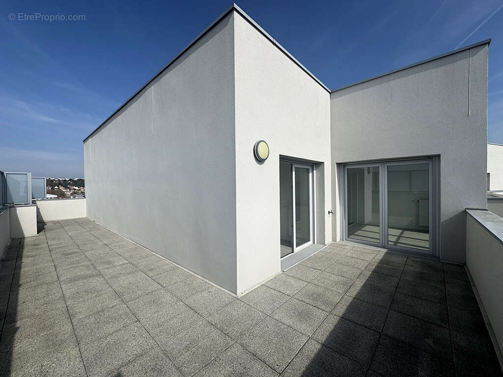 Appartement à JUVISY-SUR-ORGE