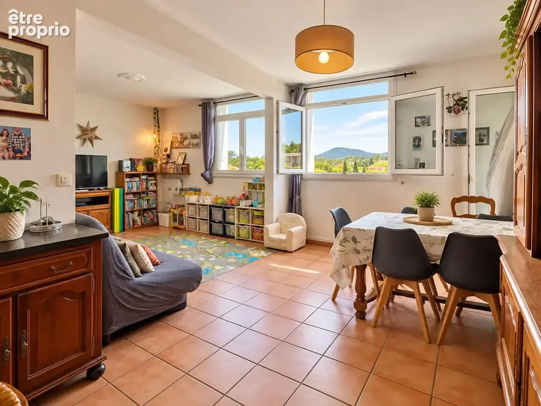 Appartement à LE PRADET
