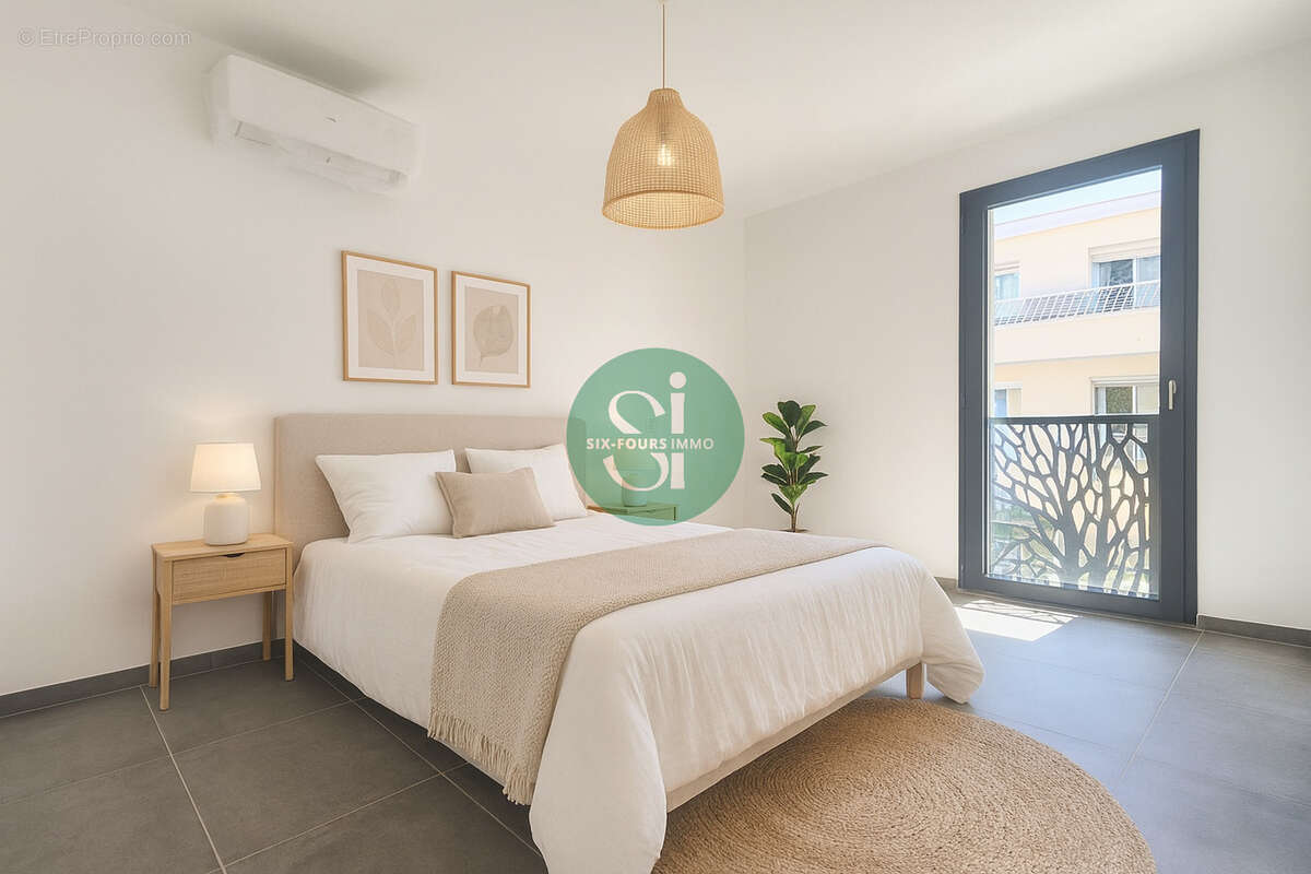 Appartement à SIX-FOURS-LES-PLAGES