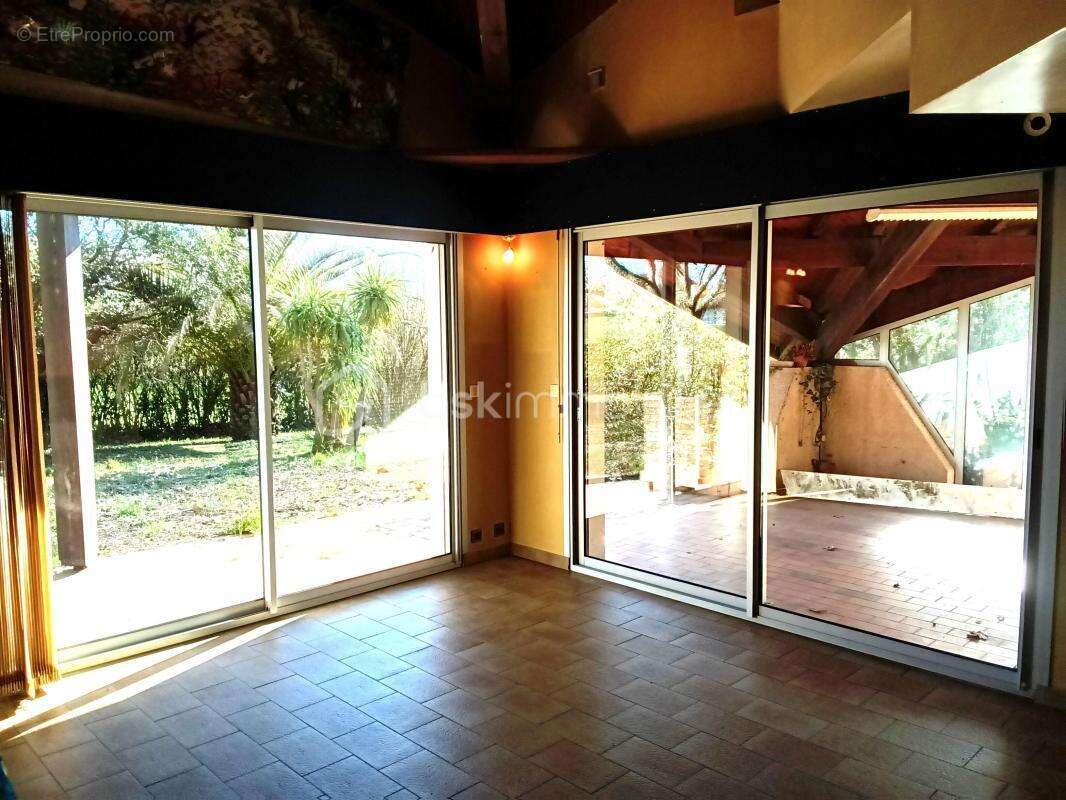 Maison à PEYREHORADE