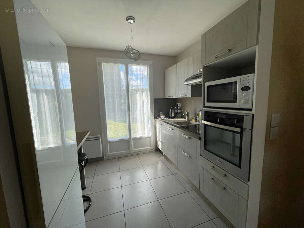 Maison à GIF-SUR-YVETTE