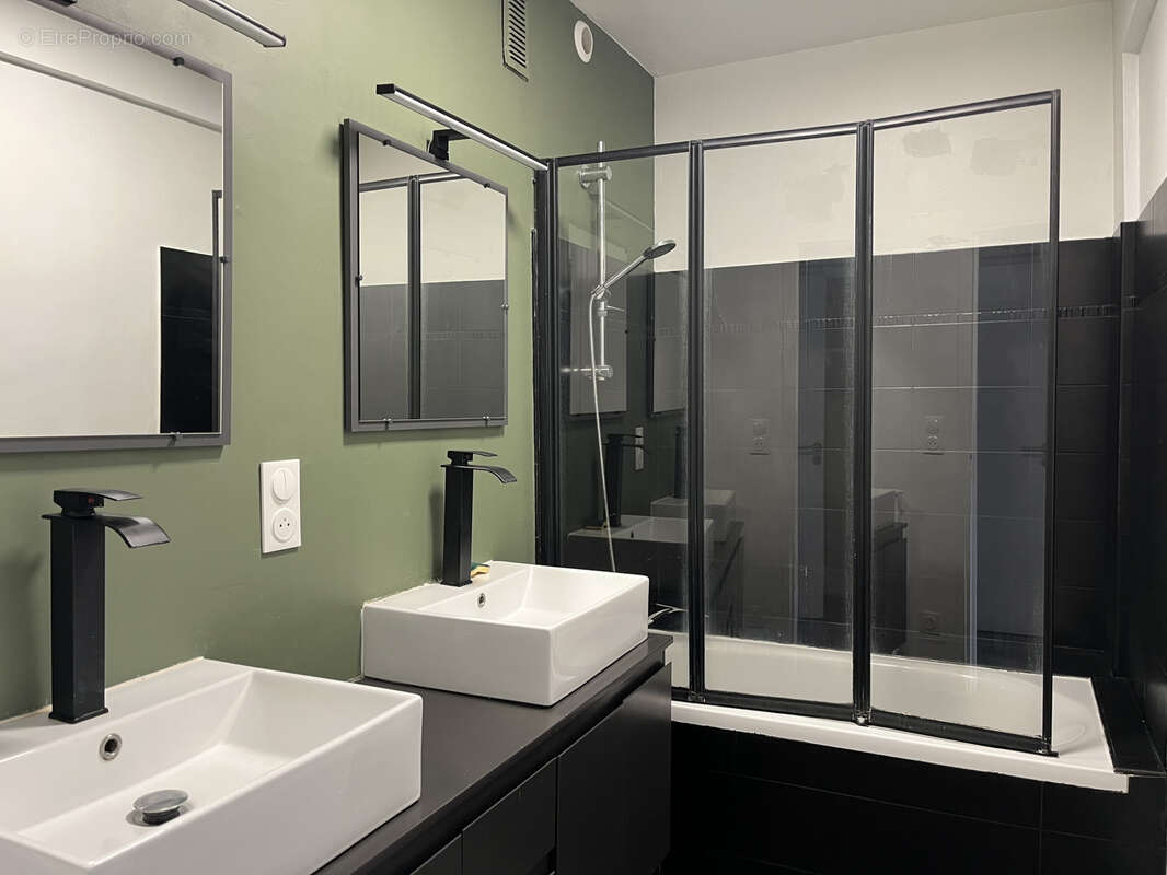 Appartement T4 avec deux balcons   Centre-ville de Tarbes - photo 5