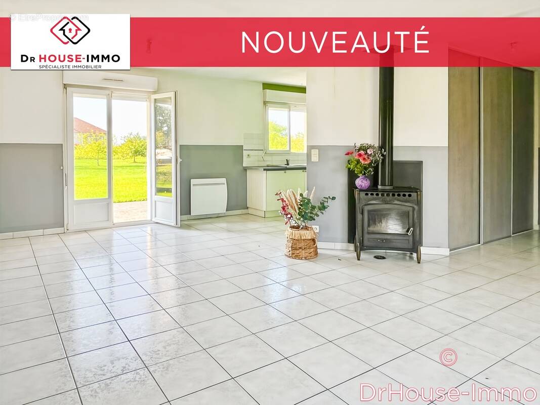 Maison à NOZAY